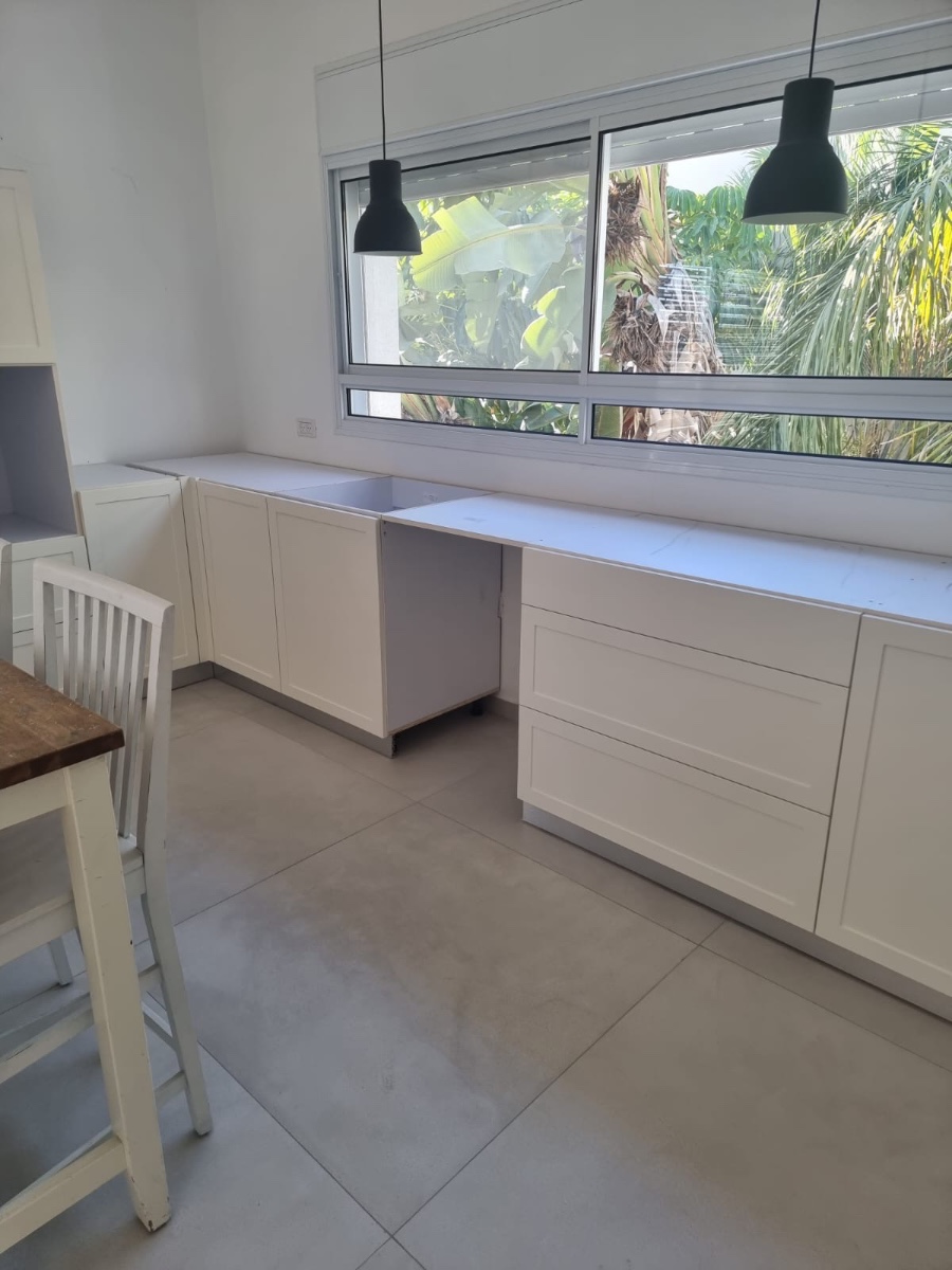 9c53b0f7-ba7d-4063-9e92-f331337f4140